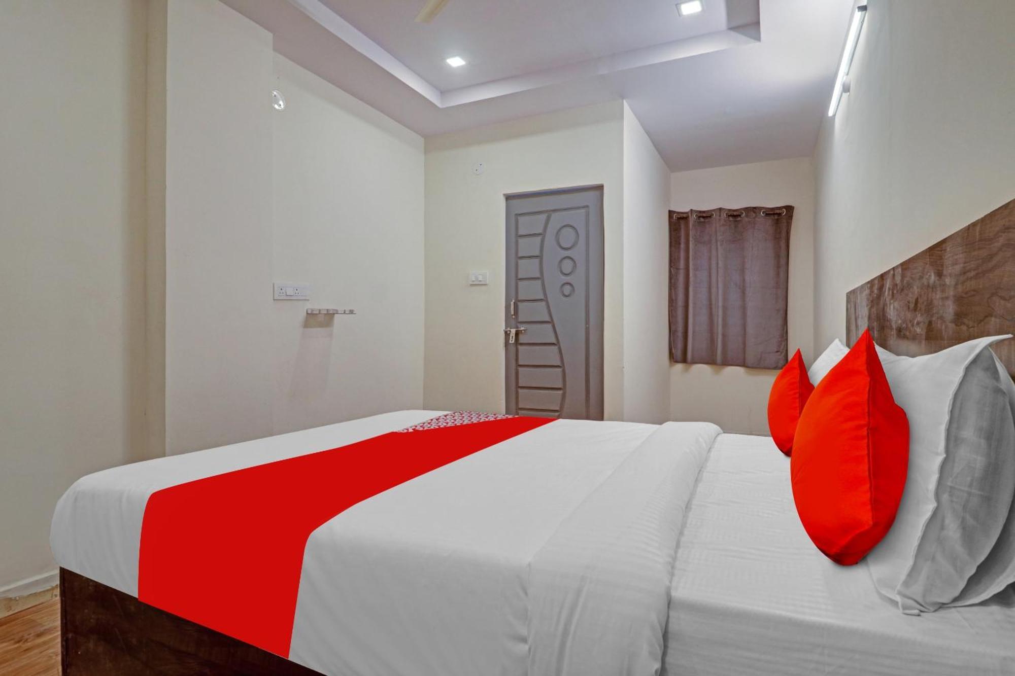 Hotel O R Square Bn Reddy Sururnagar Exterior foto
